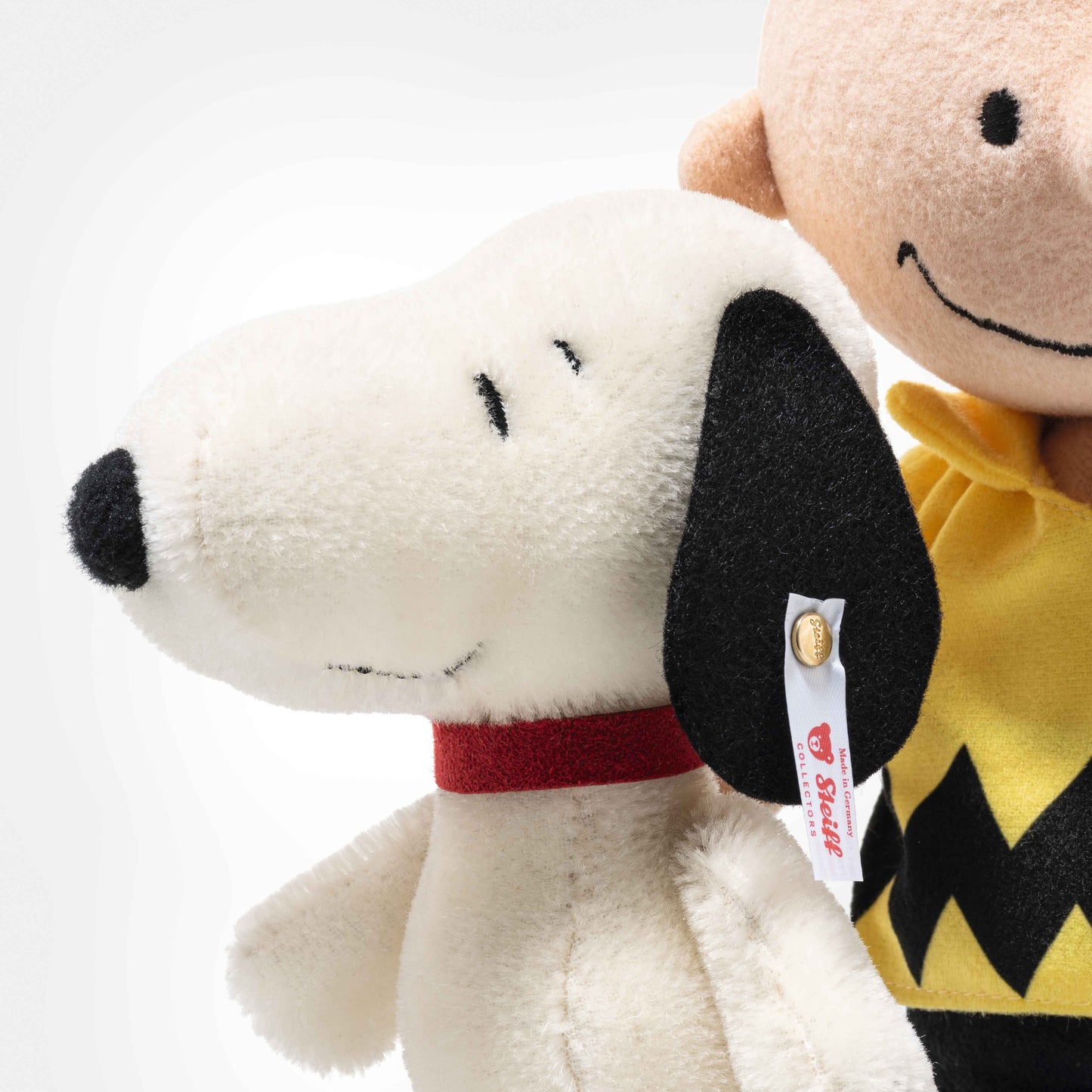 Steiff Charlie Brown mit Snoopy 75. Jubiläum (356070)