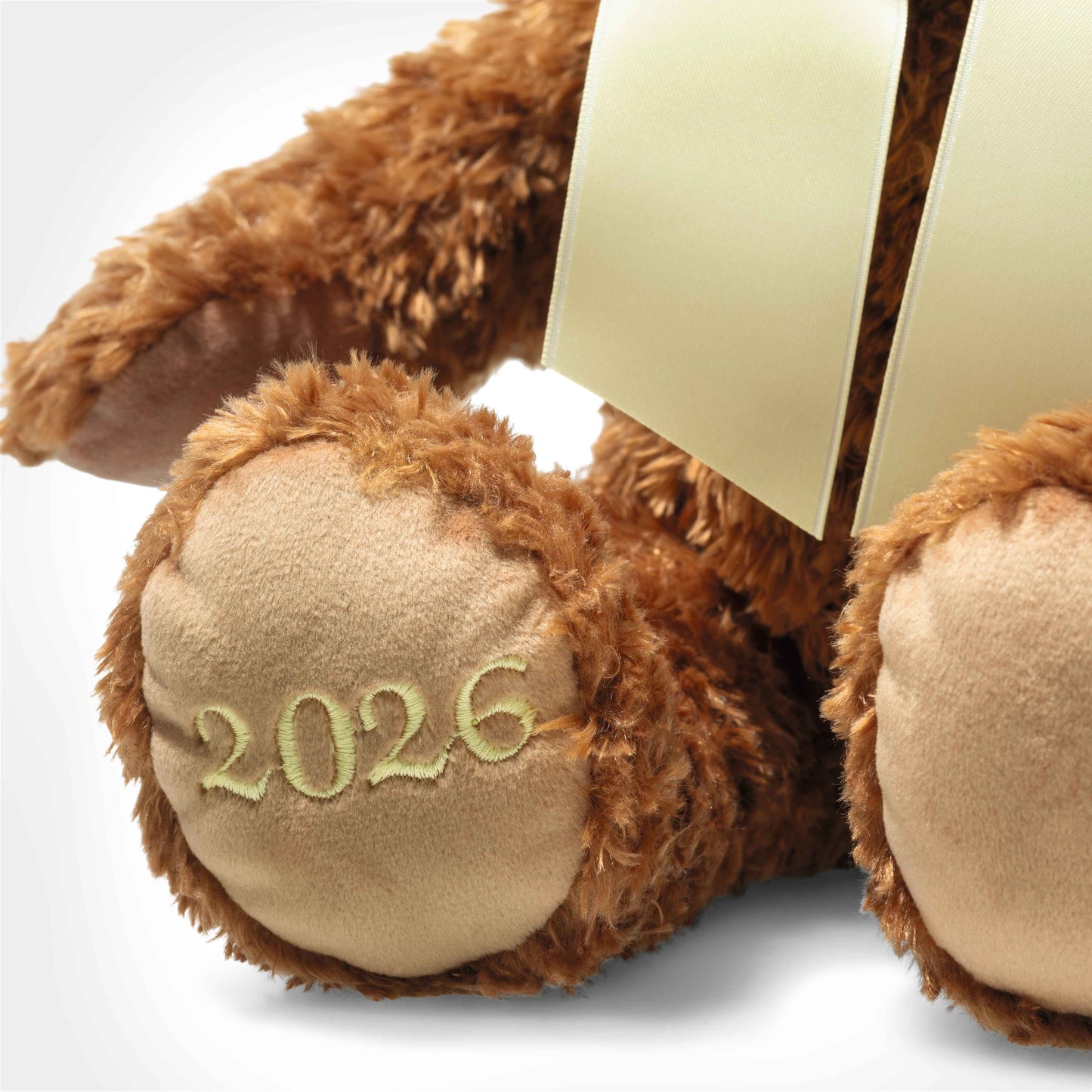 Steiff Cosy Jahresbär 2026 (114175)