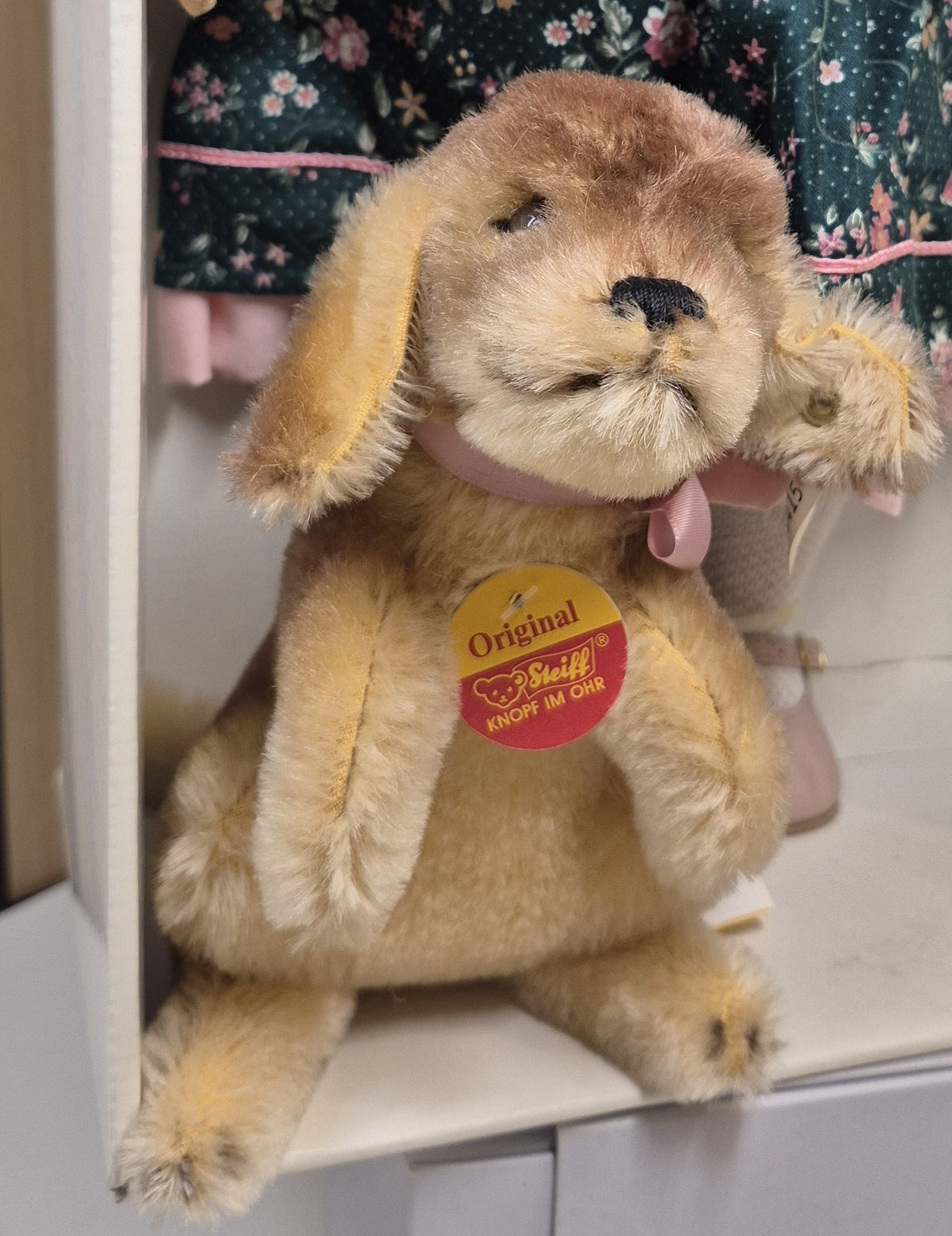 Steiff Puppe Anna mit Hund - 1993 - 43cm - (701085) - Neuwertig - limitiert