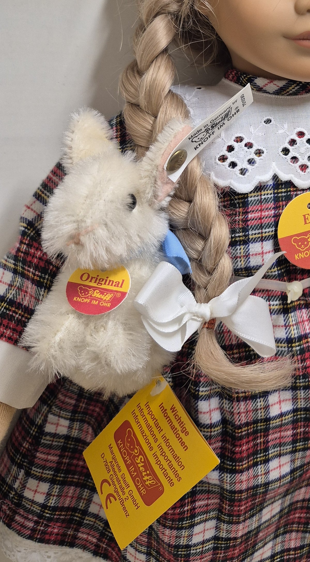 Steiff Puppe Else mit Häschen - 1992 - 43cm - (701030) - Neuwertig -