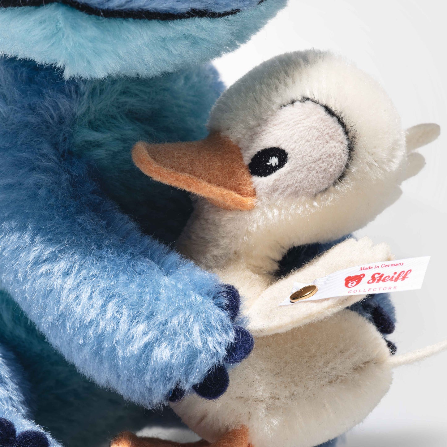 Steiff Steiff Disney Stitch mit Ente - 20cm (356391) Neu Neuheit 2026