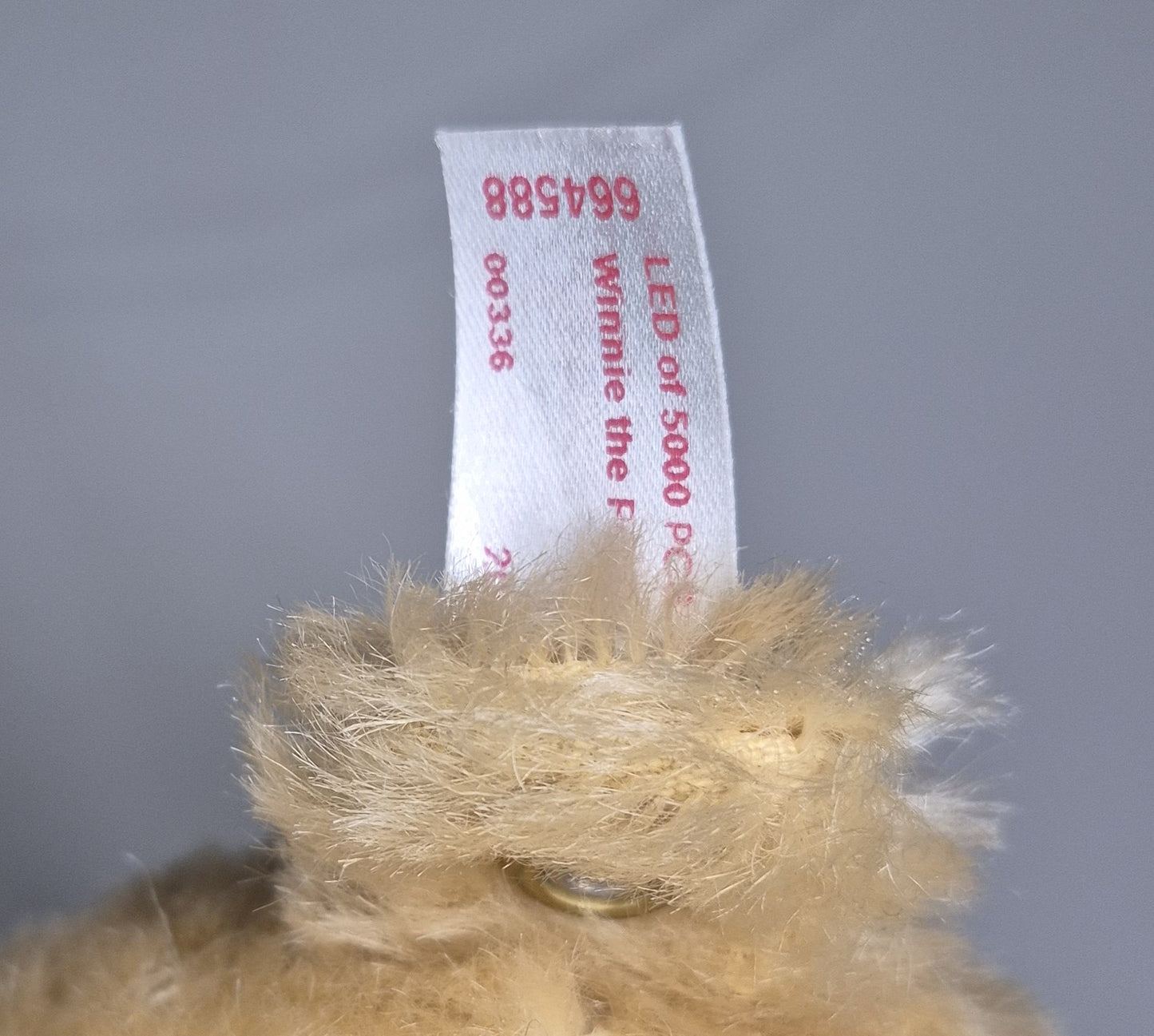 Steiff 664558 Winnie The Pooh, Danbury Mint, 25cm, selten, lim. (2014)